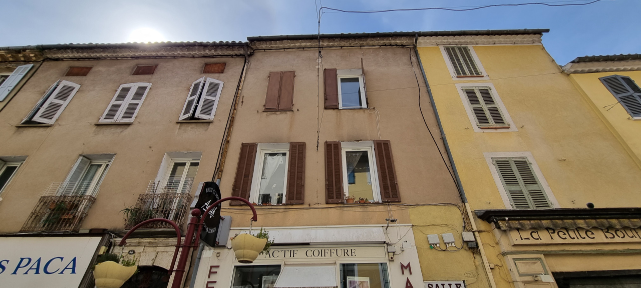 Image_1, Immeuble, Le Luc, ref :JGS_1